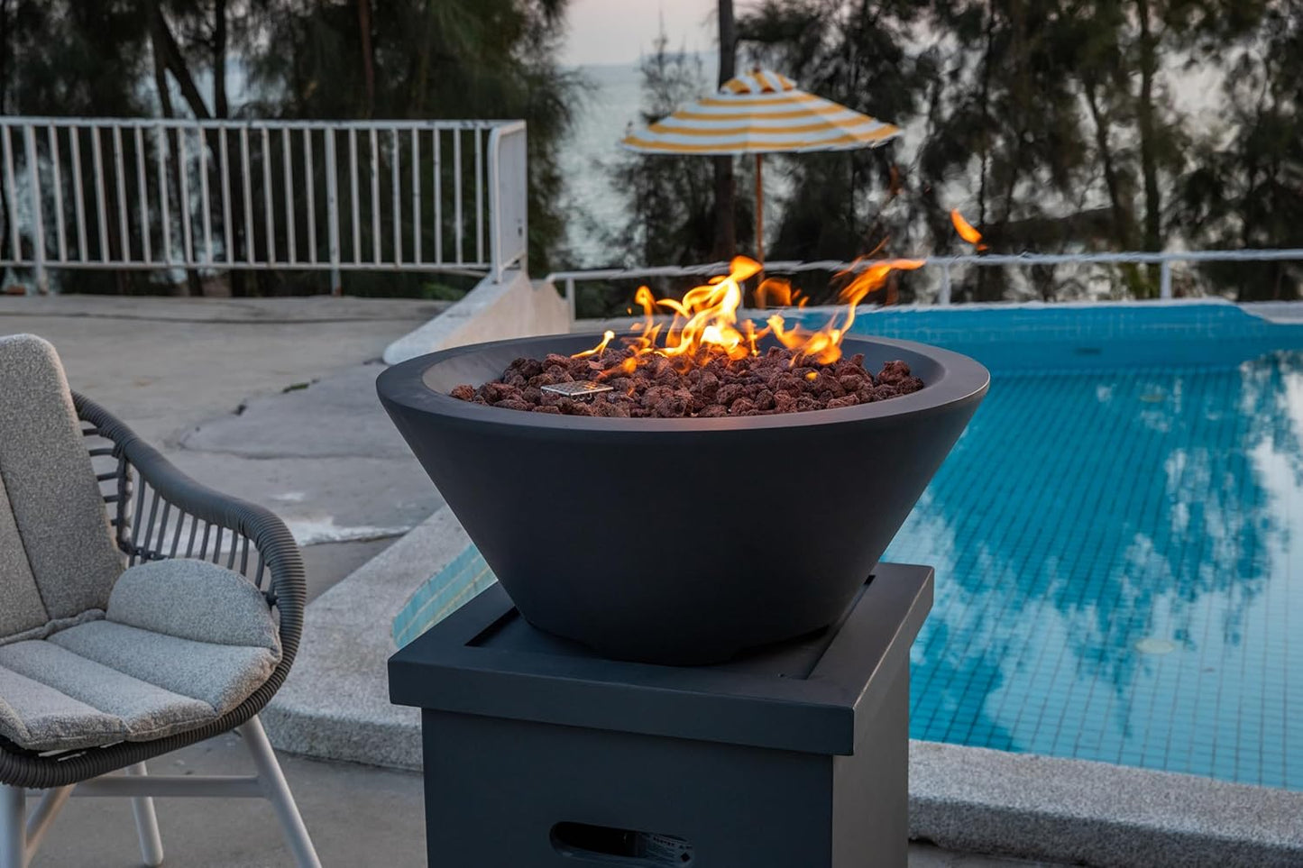 PORTLAND Pool Fire Bowl - Round (27"Dia. x 11") Bundle