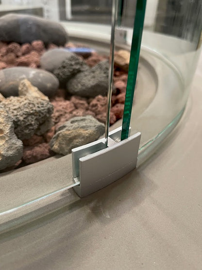 Round Table Wind Guard Brackets