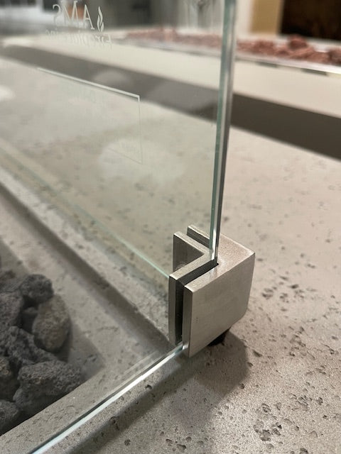 Square Table Wind Guard Brackets