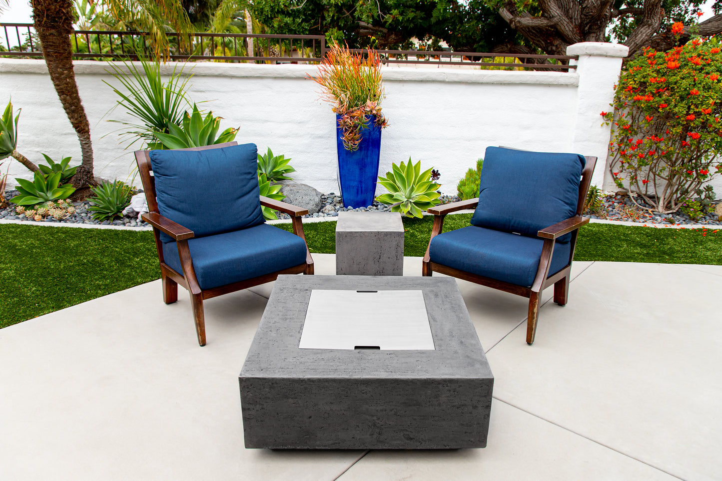 ALBANY Fire Table - Square (36x36x15") - Wind Guard & Burner Lid Included